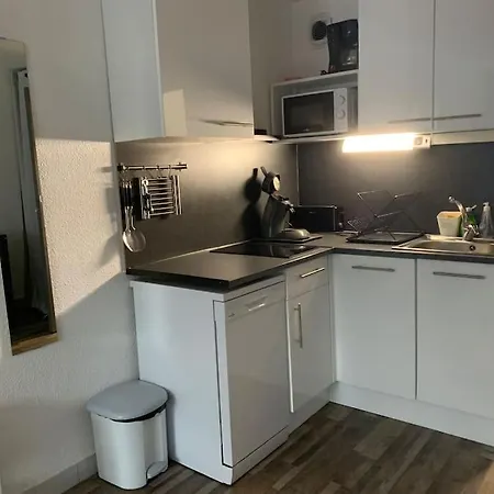 Grand Studio, Piscines, Proche *