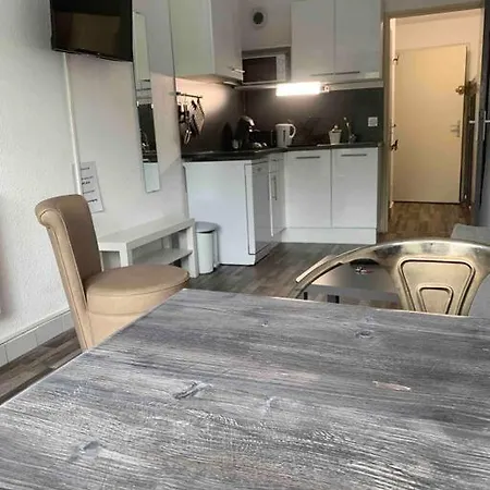 Apartmán Grand Studio, Piscines, Proche