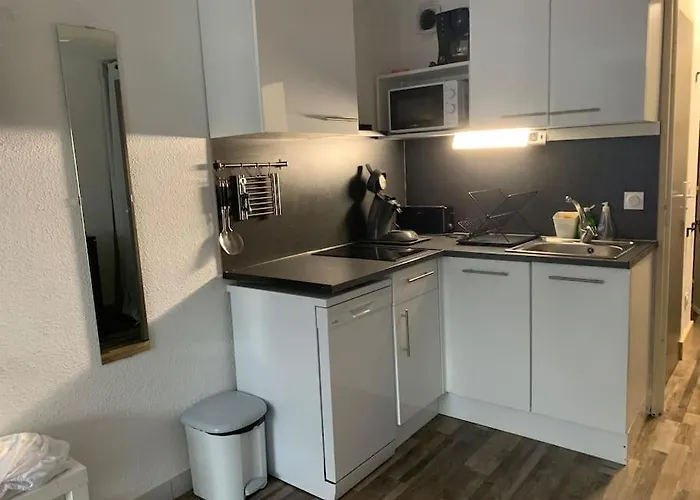 Grand Studio, Piscines, Proche *