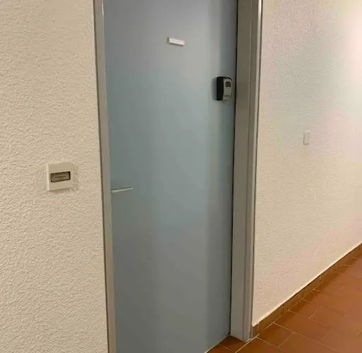 Grand Studio, Piscines, Proche Διαμέρισμα