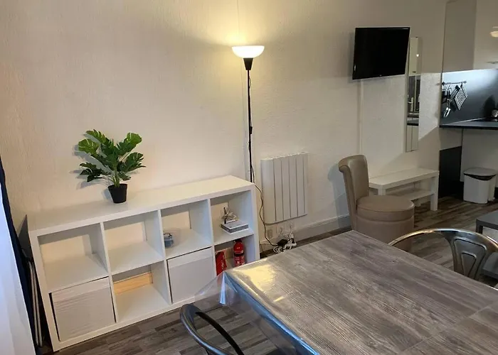 Grand Studio, Piscines, Proche Διαμέρισμα